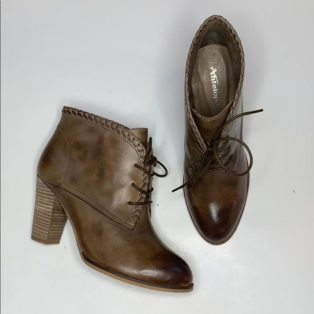 Antelope Brown Leather Lace Up Boots